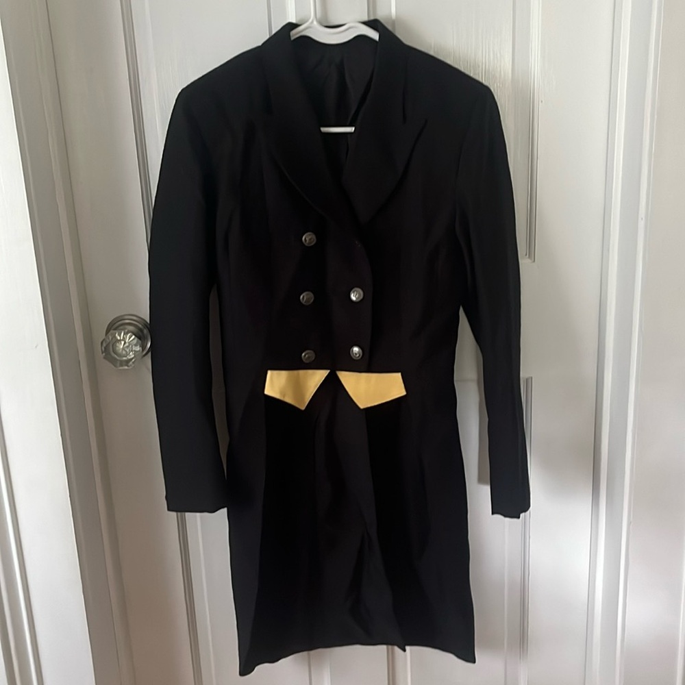 tuffrider shadbelly size 8